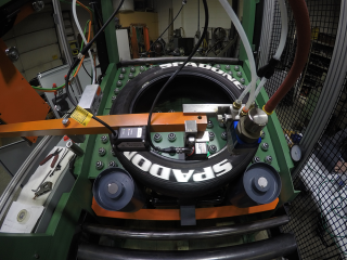 White-Sidewall-Sprayer4